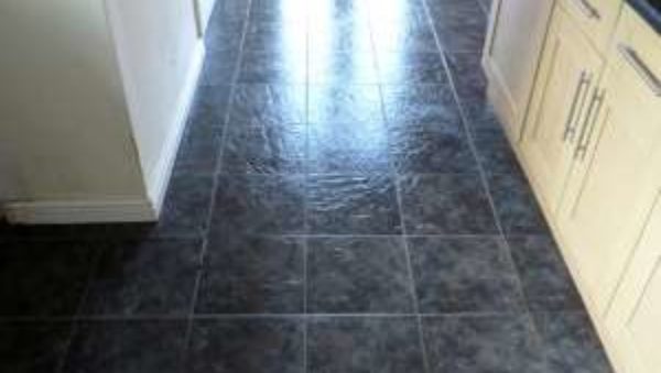 Floor cleaning services in montreal