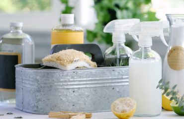 Naturally Cleaning Your Bathroom