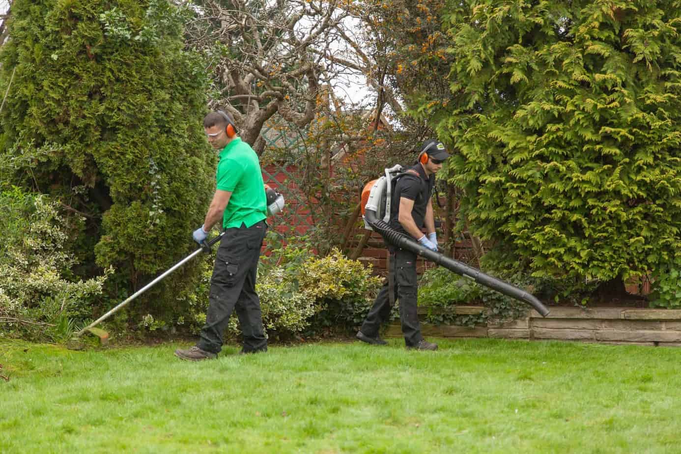 Garden Cleaning Services - We as a Menage total also offers the proficient ...